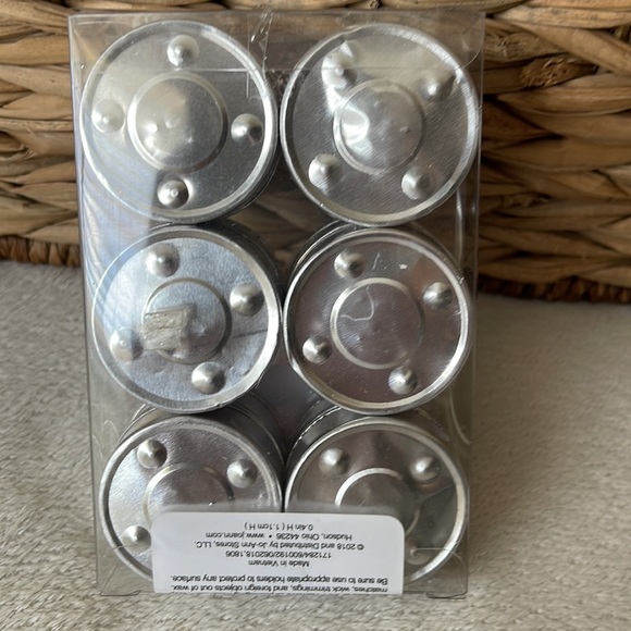 NWT Hanukkah Menorah Star Pack of 6 Tea Light Candles - Picture 3 of 3